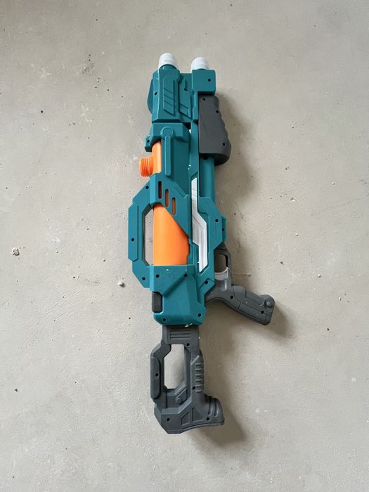 Pistolet na wode