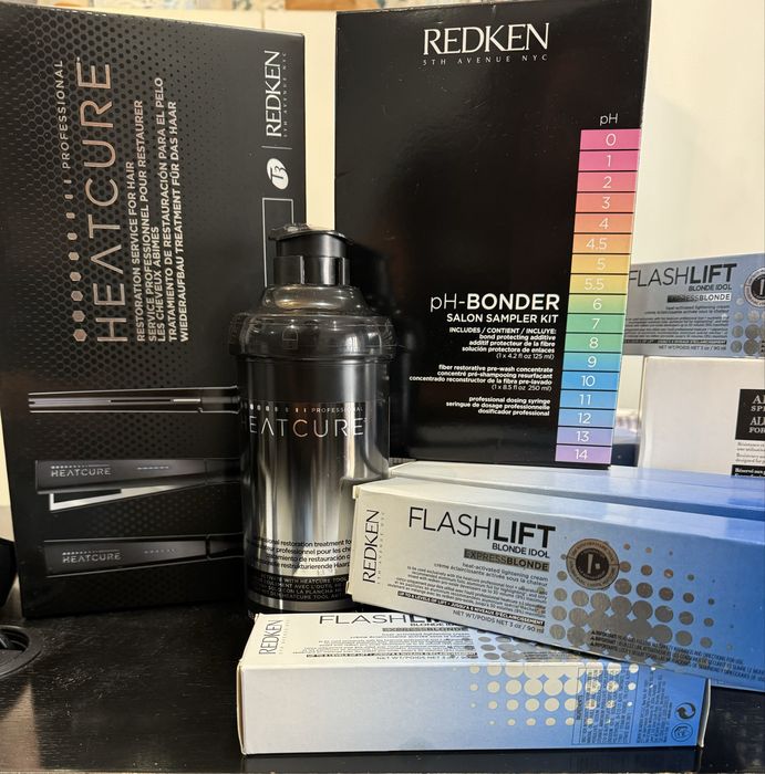 Tratamento heatcure da redken recontrutor + prancha