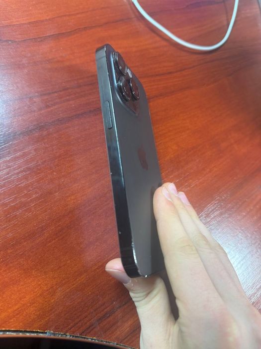 Iphone 14pro неверлок нова акб