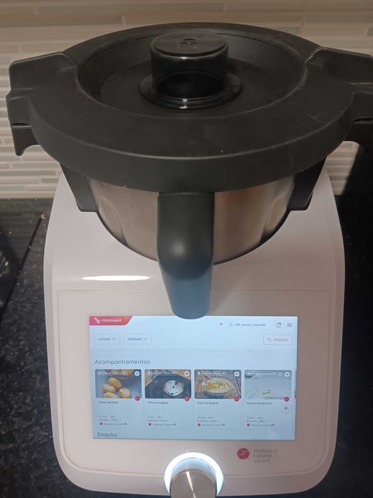 Robot de cozinha monsieur cuisine ainda