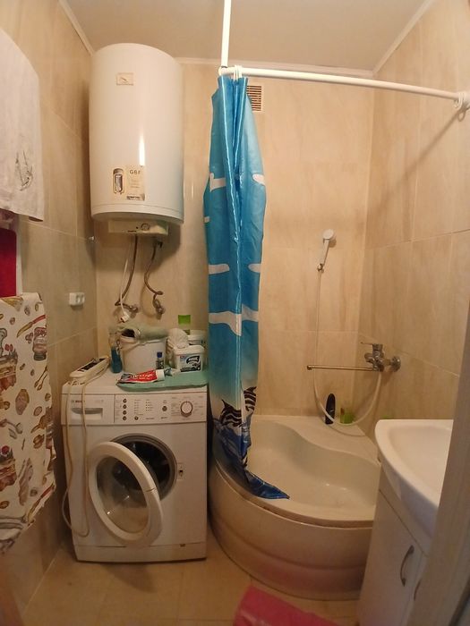 Продаж 2-х кімнатної квартири+ земельна  ділянка.Бородянка.