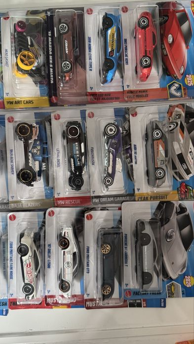Carros Hotwheels 1:64