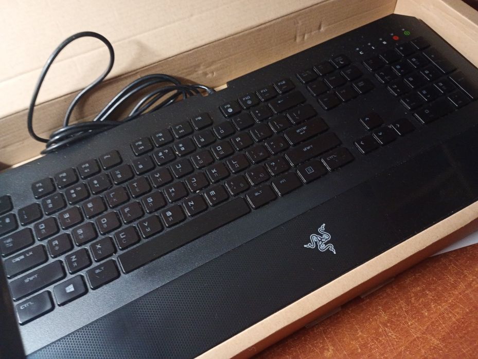 Клавіатура Razer DeathStalker RZ03-0080 Green LED