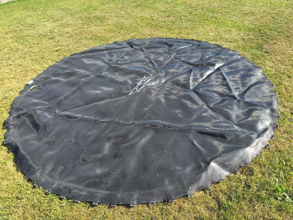 Batut mata do trampoliny 320 cm