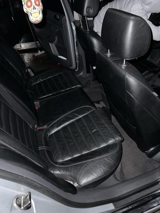 Volksvagen Golf  V(GTI) з легендарним двигуном  1.9tdi