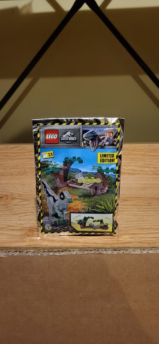 Lego Jurassic World 122217 Raptor w ukryciu saszetka klocki