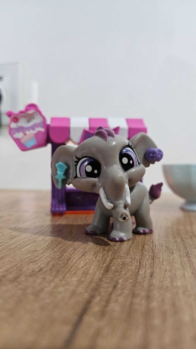 Littlest Pet Shop FRIENDS , 4 figurki