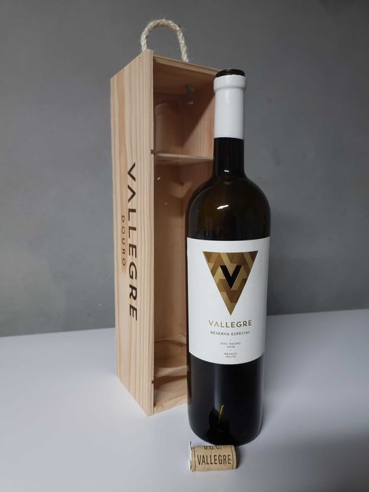 Garrafas vazias Louis Roederer, Porto, - 1,5Lt+ Caixas de madeira