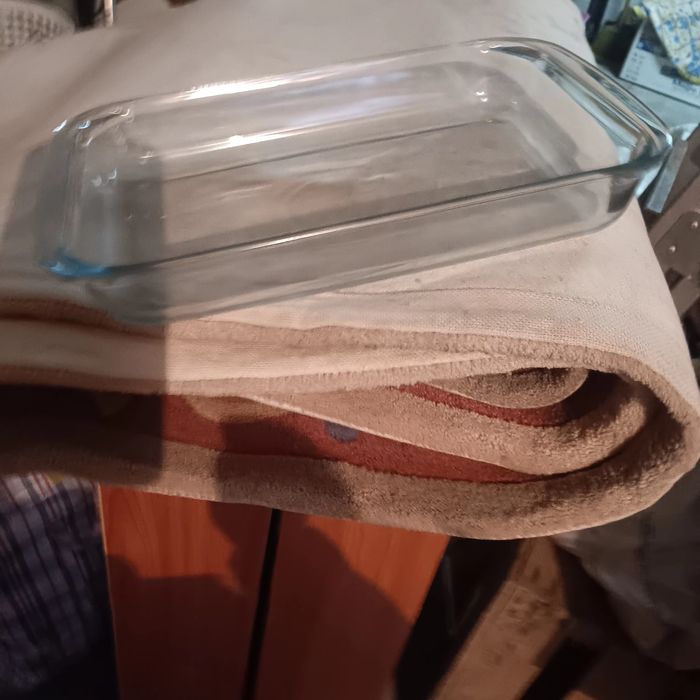 Rectangular Pyrex baking dish64286441863555123