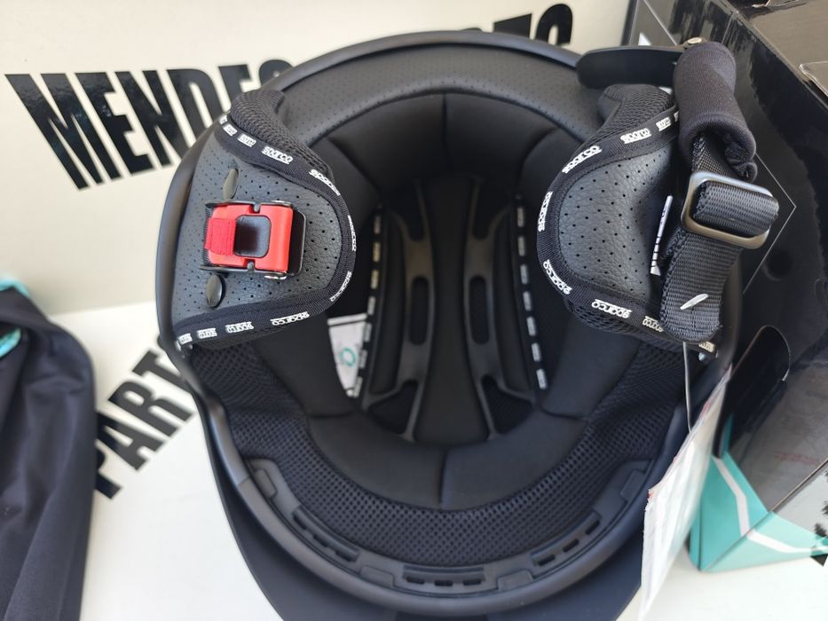 Capacete sparco competição
