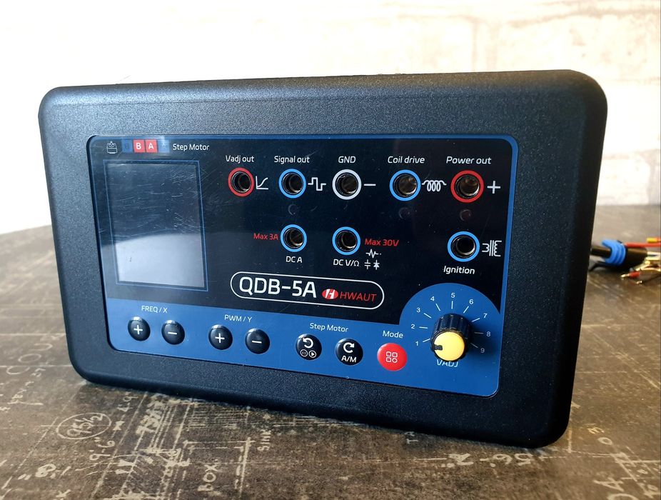 Тестер виконавчих(исполнительных) механізмів,генератор сигналів QDB-5A