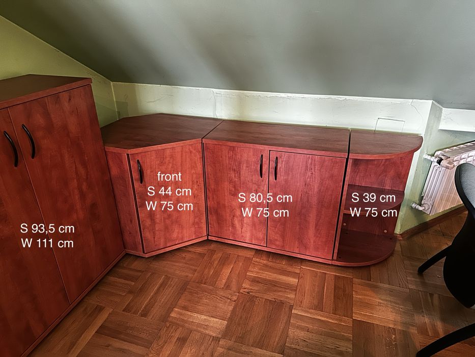 Zestaw mebli biurowych