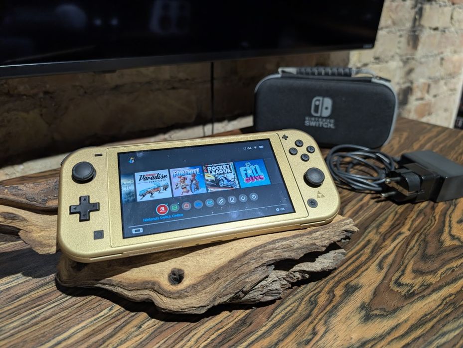 Nintendo Switch Lite (Нінтендо Свіч Лайт) купити - ціна на OLX