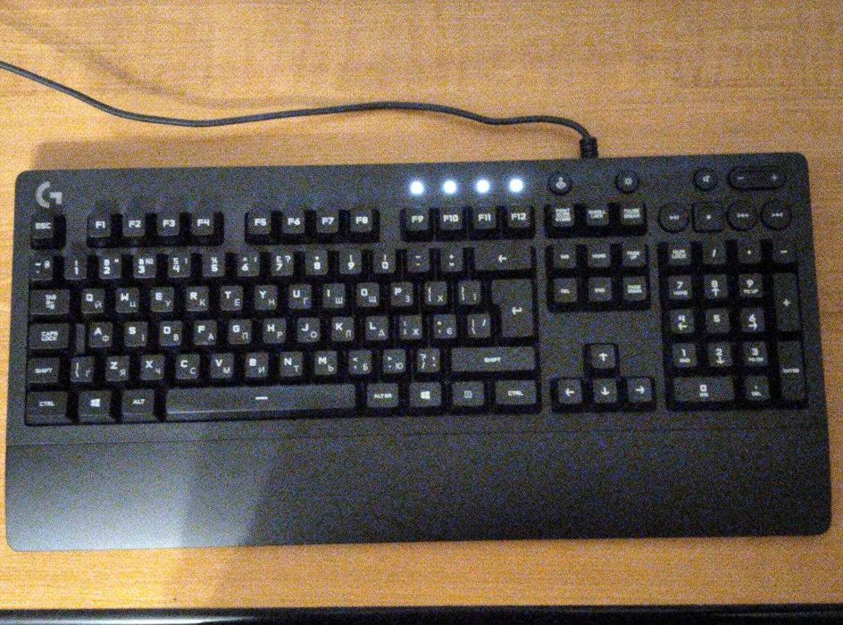 Клавіатура Logitech G213