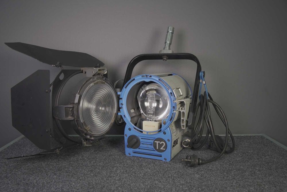 Освітлювальний прилад ARRI/FilmGear 2000w 3200K