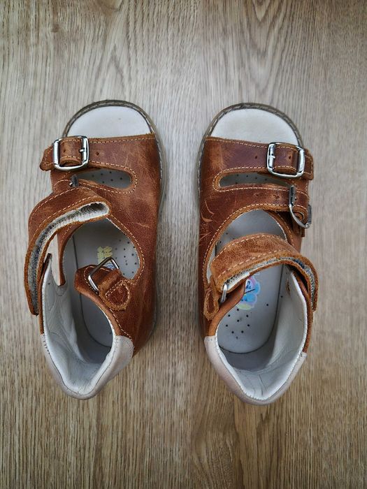 Ортопедичні босоніжки Theo Leo 25розмір