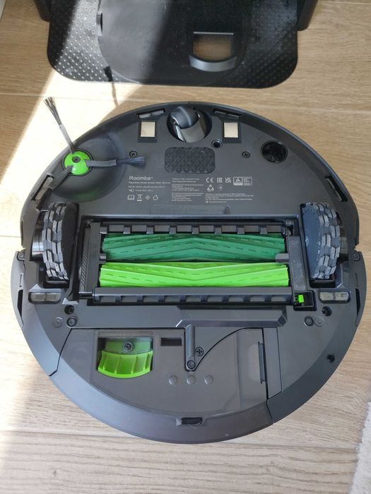 iRobot Roomba j9+
