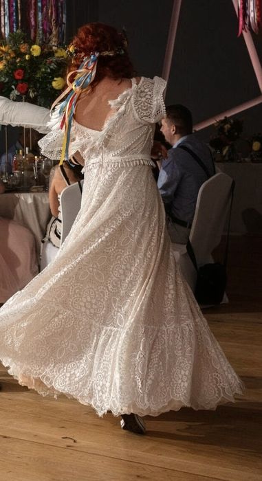 Zjawiskowa suknia ślubna BOHO / Rustykalna