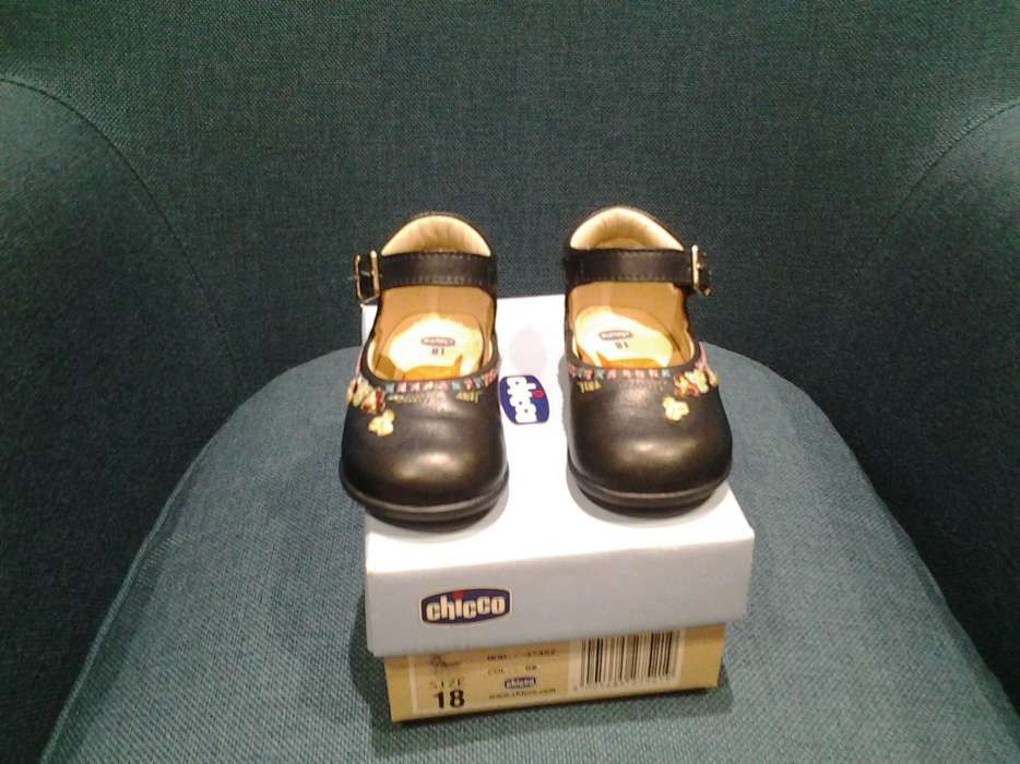 Sapatos de menina da Chicco