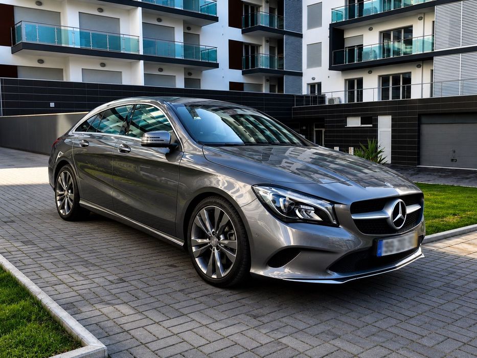 Mercedes-Benz CLA 180 d Shooting Brake AMG Line