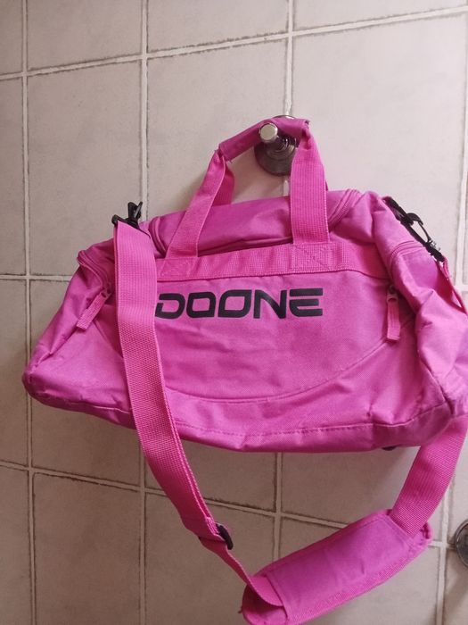 Mala desportiva rosa Doone