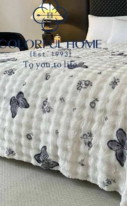 На 8 березня! Покривало  плед Кролик у коробці покрывало на кровать