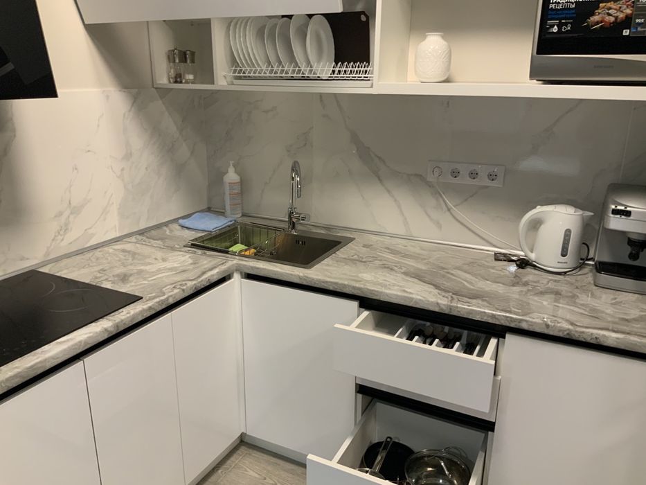 Подобово оренда Квартира у центрі, ЖК Театральний2+1,2+2