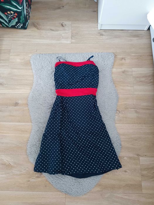 Sukienka damska w grochy granatowa na ramiączkach r s pin up girls