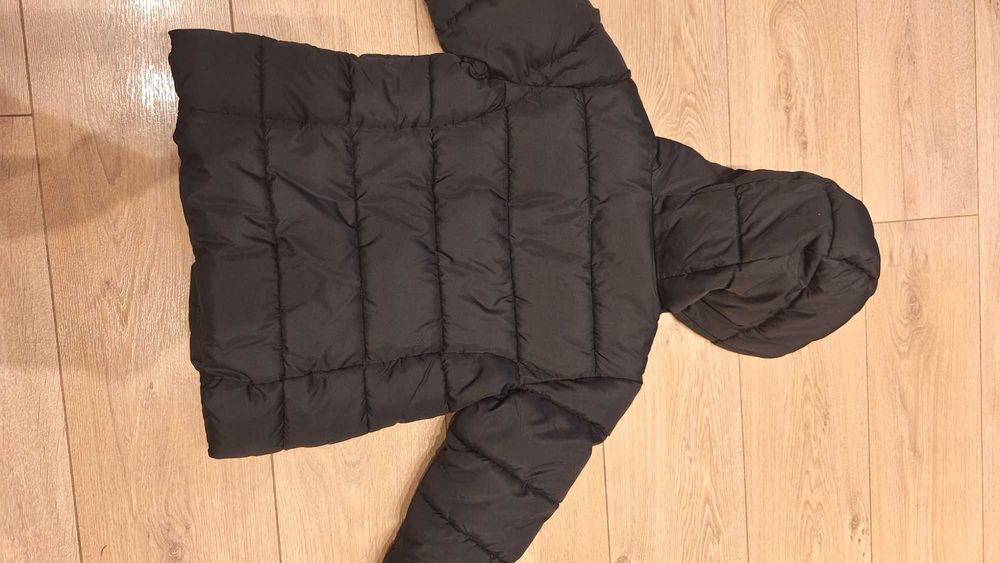 Zimowa kurtka 134 czarna