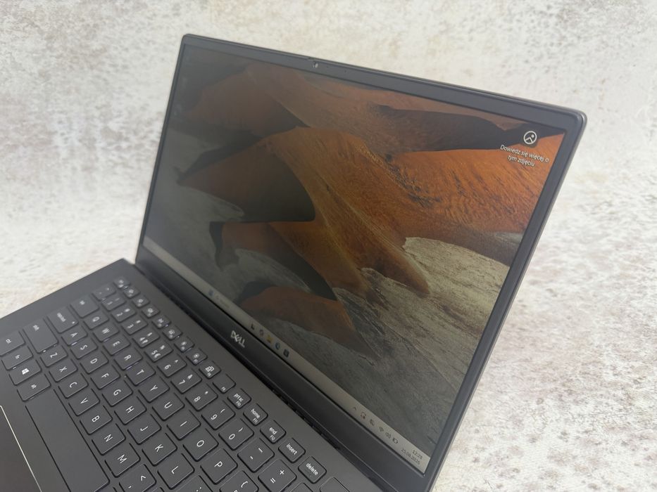 Dell Vostro 5402 / i5-1135G7 4.20 GHz / 8GB RAM / SSD 512GB / FHD 14" / Windows 11