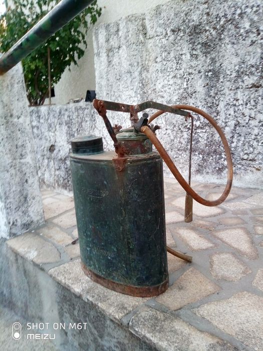 Máquina de sulfatar em cobre antiga