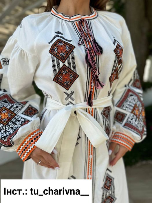 Вишита сукня/сукня-вишиванка/вишите плаття