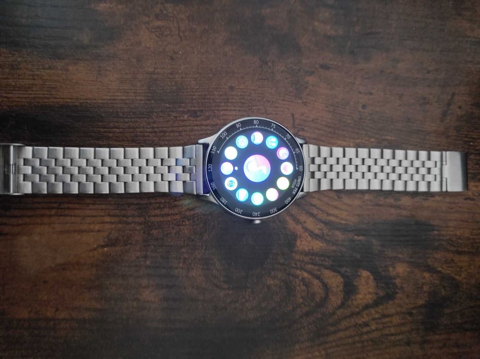 Smartwatch. Classe e tecnologia no pulso