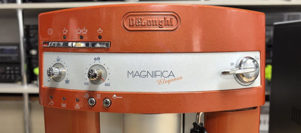Кавові машини Delonghi Magnifica 1/2/3