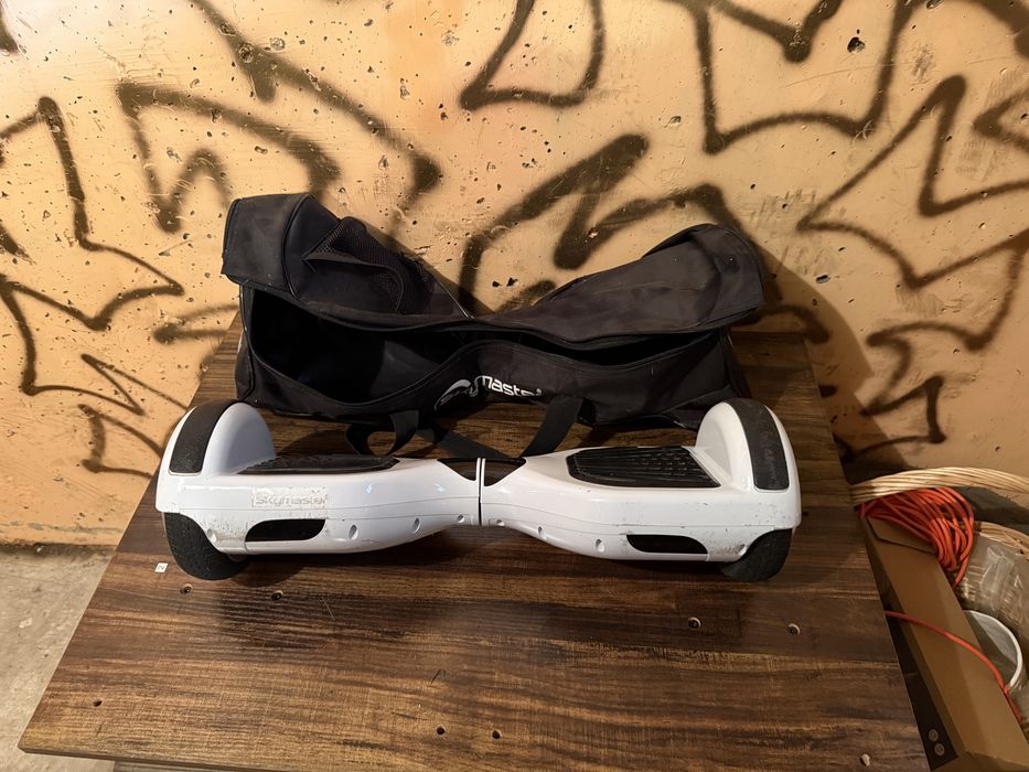 Hooverboard skymastet bialy