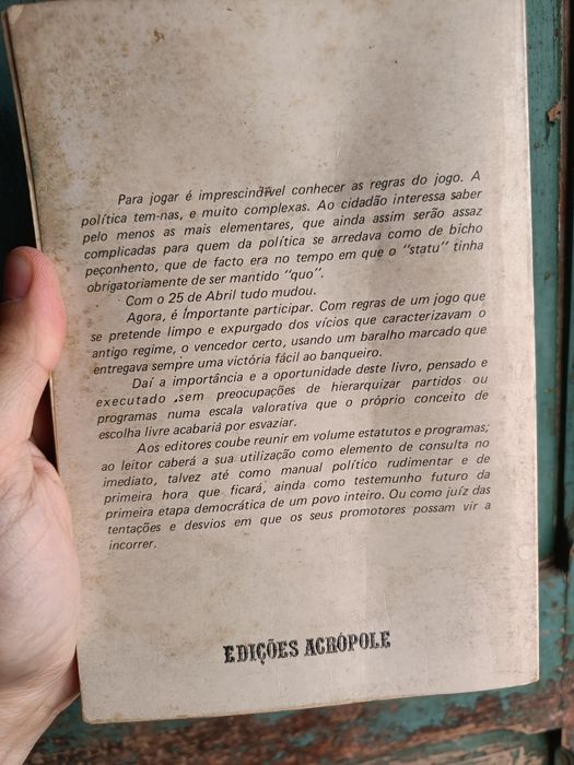 O Programa do M.F.A. e dos Partidos Políticos