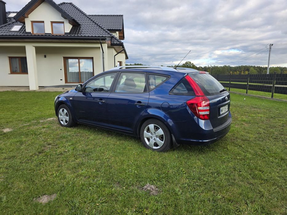 Kia Ceed 1.4 benzyna + LPG  2009 Oszczędna
