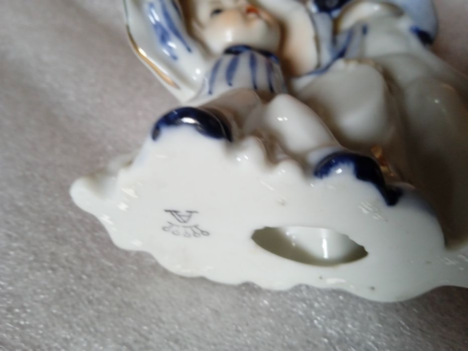 Подарунок статуетка фігурка Італія Capodimonte діти дети
