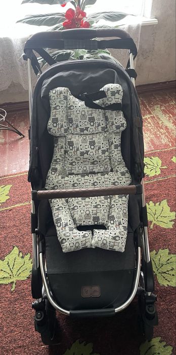 Продам коляску 2 в 1