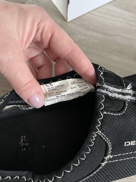 Спец взуття з металевою вставкою