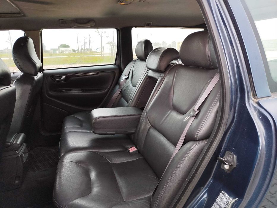 Volvo V70 D5 163CV
Volvo V70 D5 163CV 2002