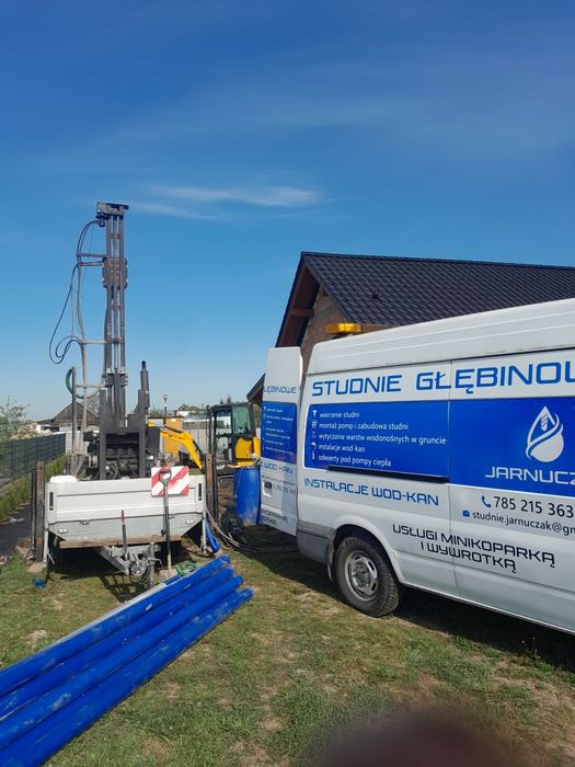 Wiercenie studni głębinowych,koparkoładowarka,minikoparka,wywrotka