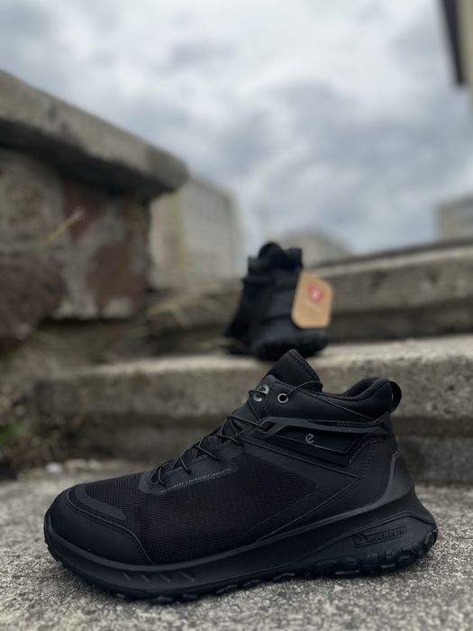 Чоловічі оригінальні черевики ecco 824294 51052