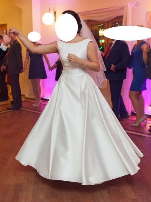Suknia ślubna roz.40 klasyczna