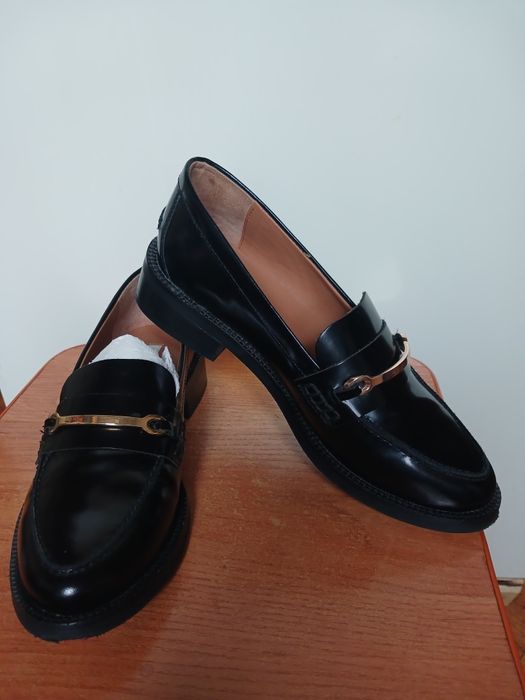 Лофери жіночі шкіряні