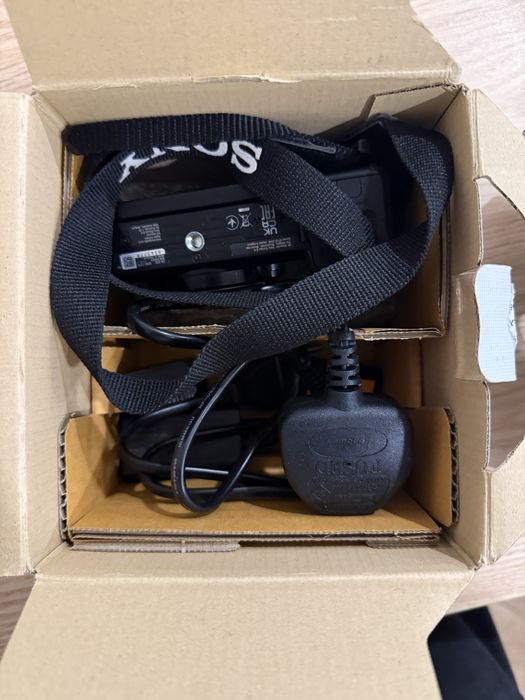 SONY ZV-E10 nunca usada