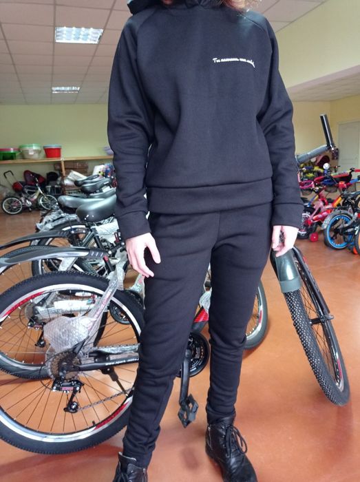 Спортивний костюм