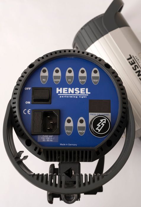 Kit Flash Hensel Integra 2x1000 Plus Nikon