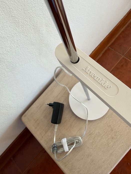 Candeeiro de mesa Artemide Talak Professional LED Table Lamp