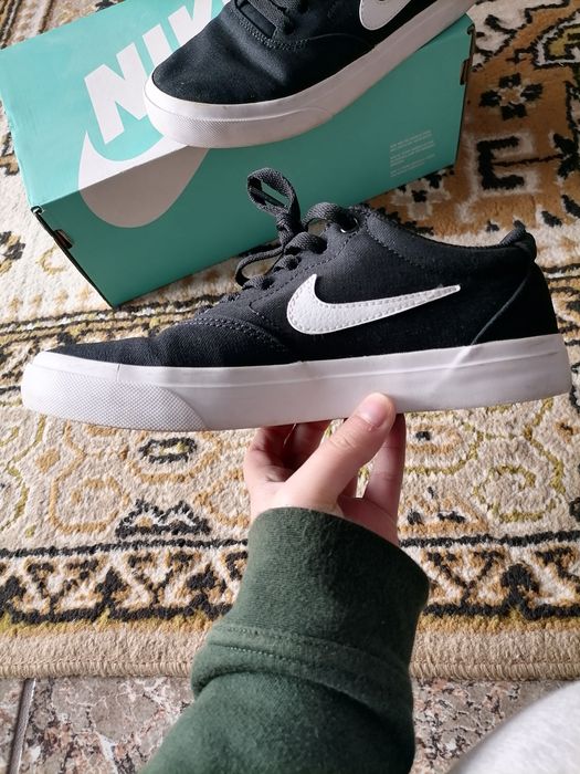 Sapatilhas Nike charge SB